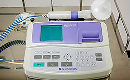 肺機能検査に使用する機械